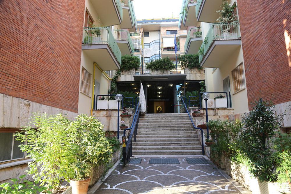 Casa Piccole Ancelle Di Cristo Re Hotel