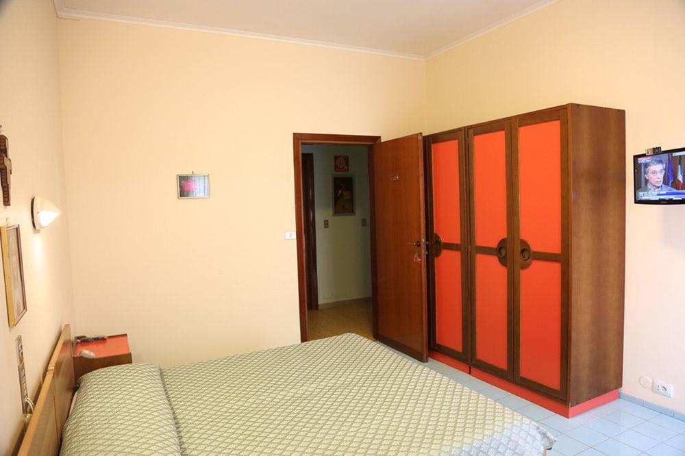 Hotel Casa Piccole Ancelle Di Cristo Re Rome